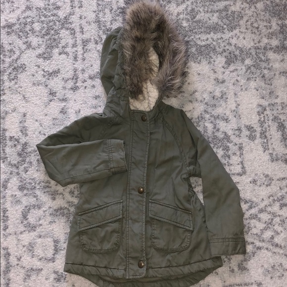 Girls olive green fur hood coat - Picture 1 of 3